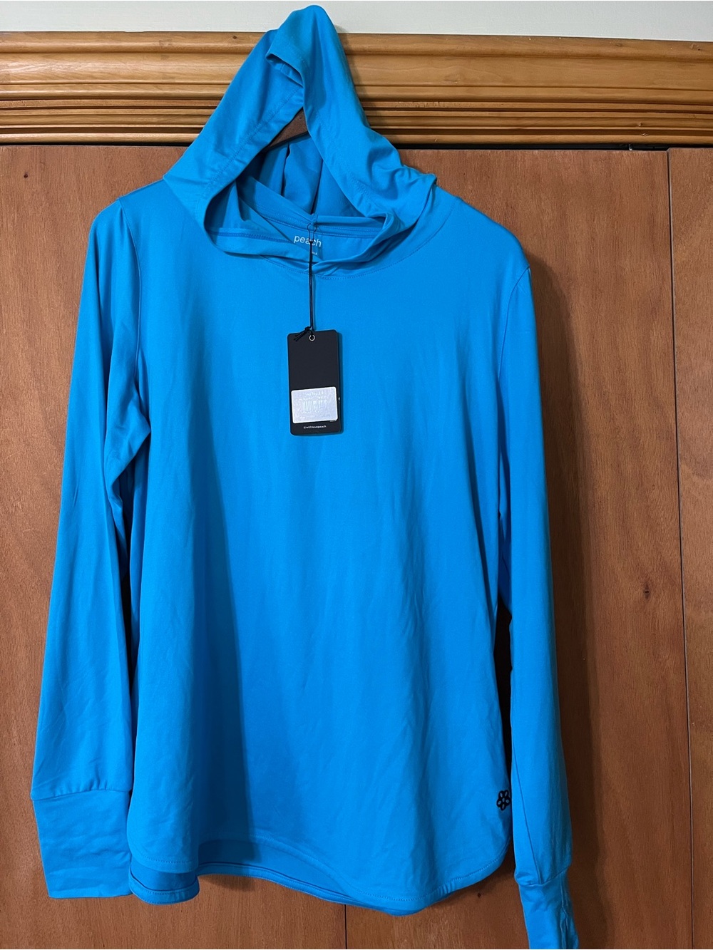 NWT Peach brand turquoise hoodie pullover - large